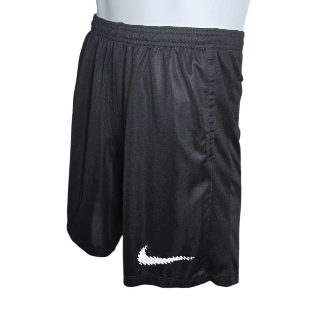 Nike Boys Dri-FIT Trophy 23 Athletic Shorts Size L Sports Soccer Training Sports